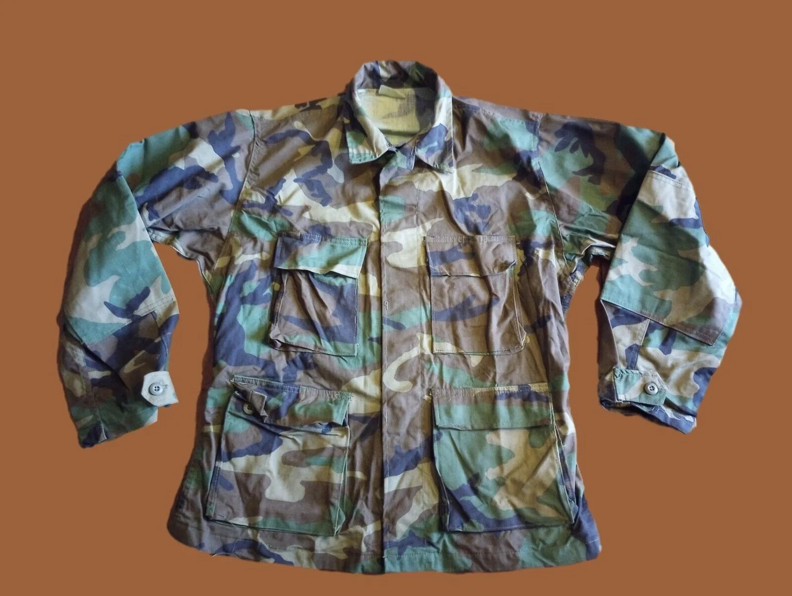 MILITARY STYLE BDU FATIGUE SHIRT /JACKET WOODLAND CAMOUFLAGE NEW USA MADE