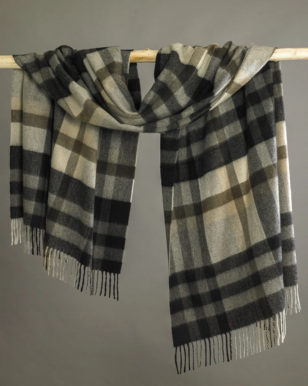 Neutral Bold Check Cashmere Stole
