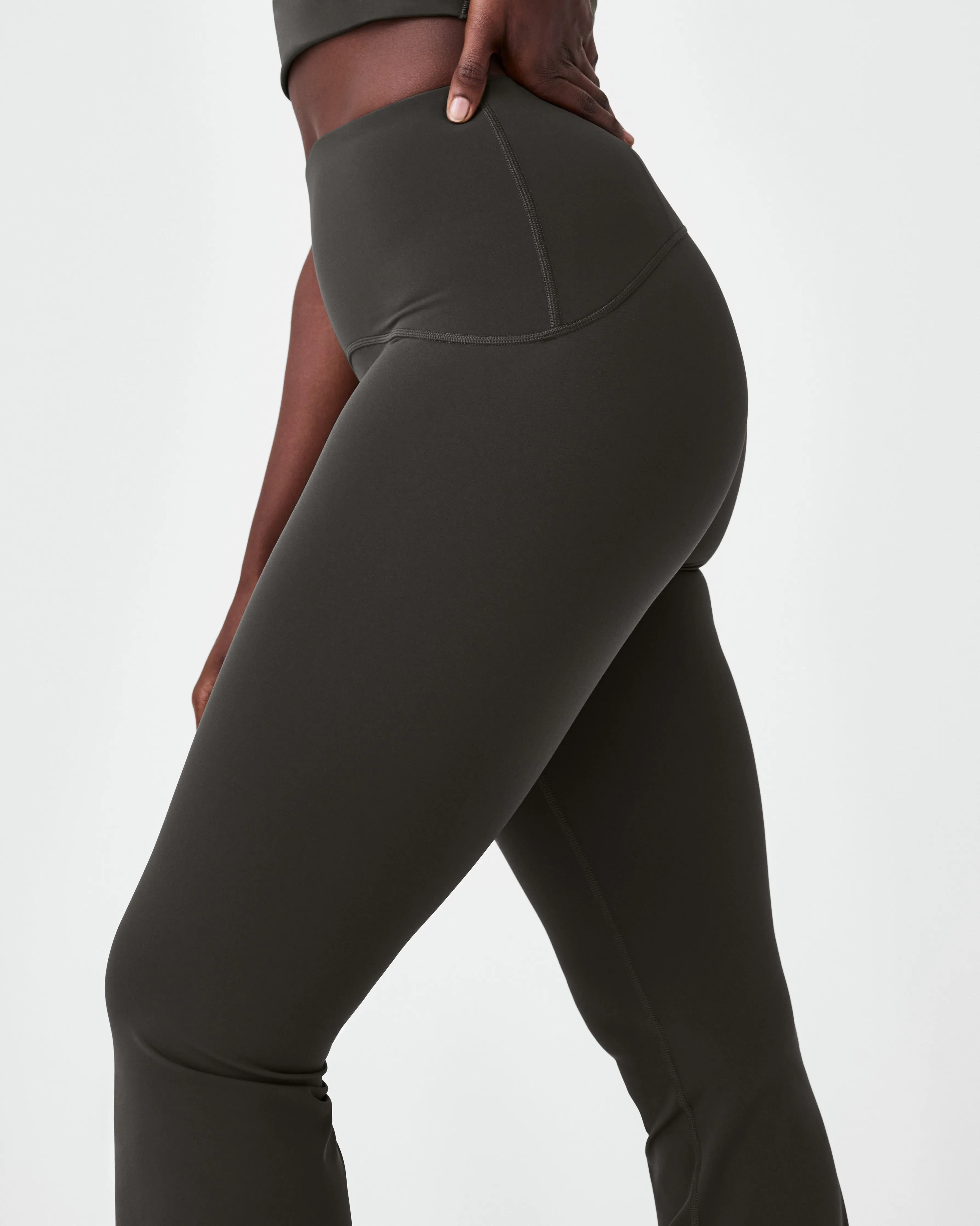 SPANXshape™ Booty Boost® Flare Pant