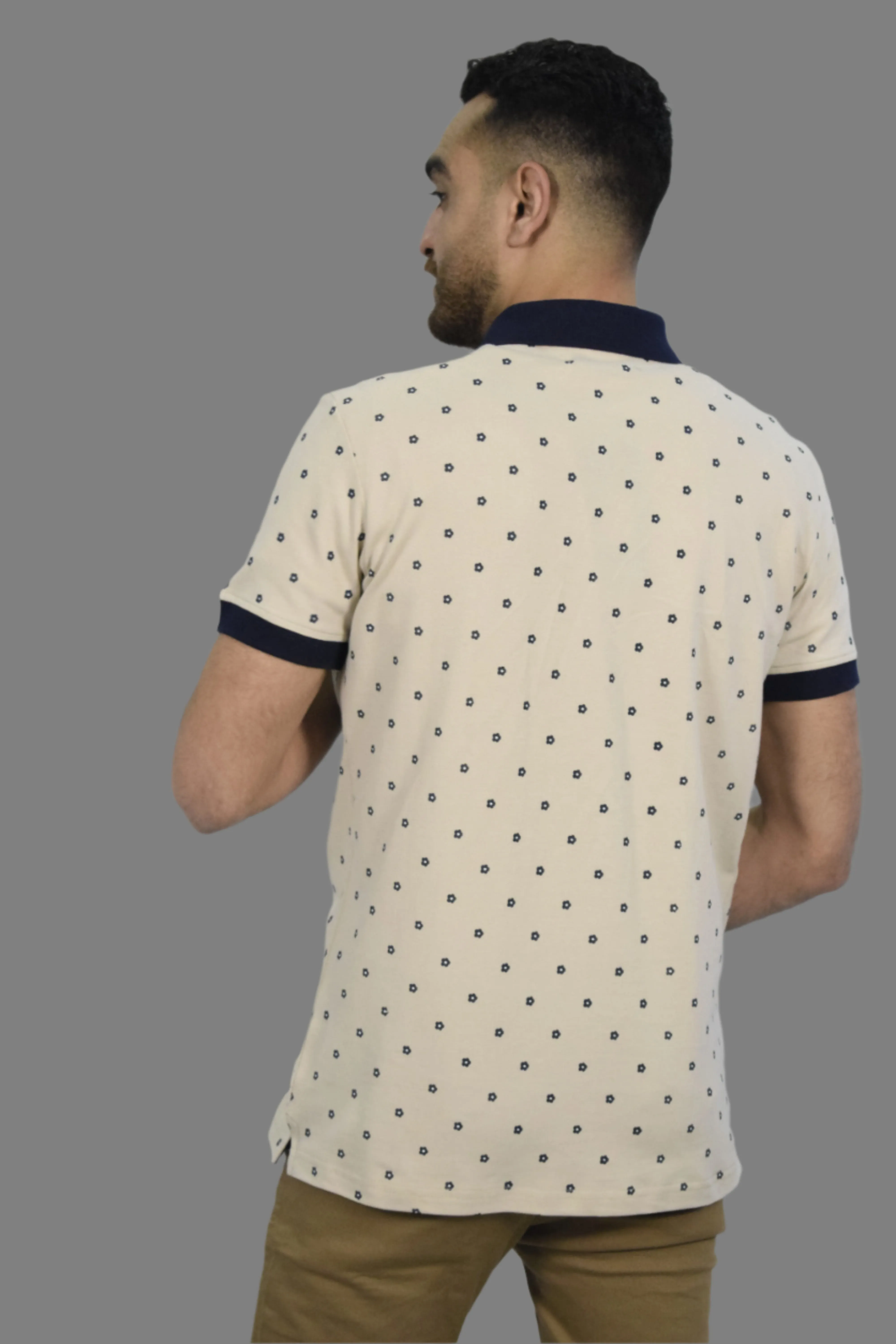 t-shirt collared (polo)